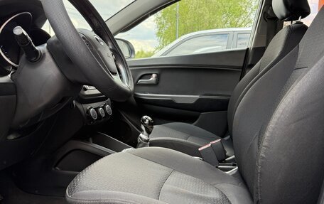 KIA Rio III рестайлинг, 2016 год, 400 000 рублей, 19 фотография