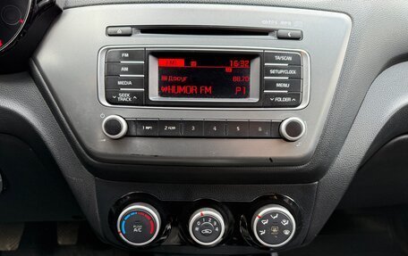KIA Rio III рестайлинг, 2016 год, 400 000 рублей, 22 фотография