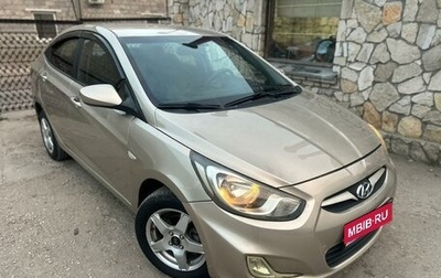 Hyundai Solaris II рестайлинг, 2011 год, 650 000 рублей, 1 фотография