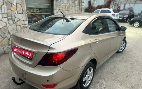 Hyundai Solaris II рестайлинг, 2011 год, 650 000 рублей, 7 фотография