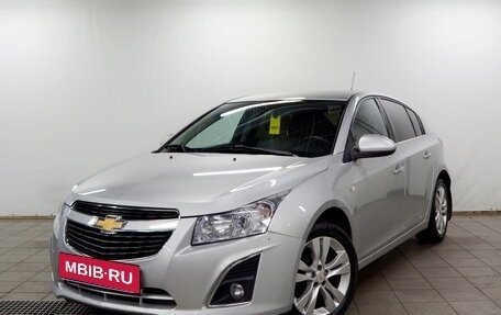 Chevrolet Cruze II, 2013 год, 850 000 рублей, 2 фотография