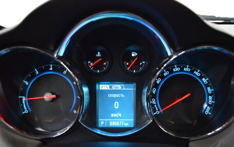 Chevrolet Cruze II, 2013 год, 850 000 рублей, 17 фотография