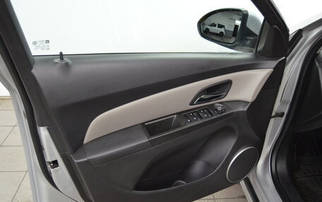 Chevrolet Cruze II, 2013 год, 850 000 рублей, 16 фотография