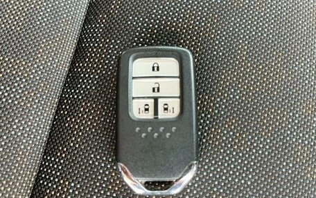 Honda Freed II, 2021 год, 1 420 000 рублей, 37 фотография