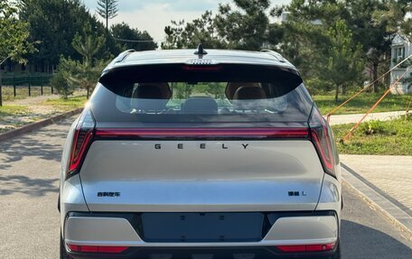 Geely Atlas, 2025 год, 2 950 000 рублей, 4 фотография