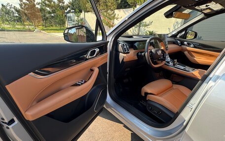 Geely Atlas, 2025 год, 2 950 000 рублей, 20 фотография