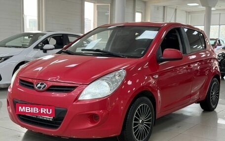 Hyundai i20 IB рестайлинг, 2010 год, 638 000 рублей, 2 фотография