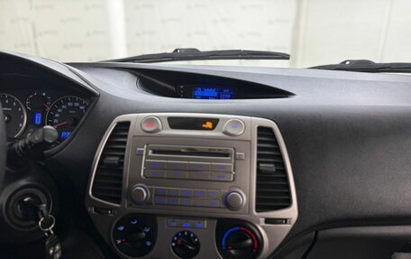 Hyundai i20 IB рестайлинг, 2010 год, 638 000 рублей, 7 фотография