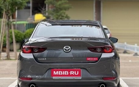 Mazda 3, 2022 год, 1 650 000 рублей, 5 фотография