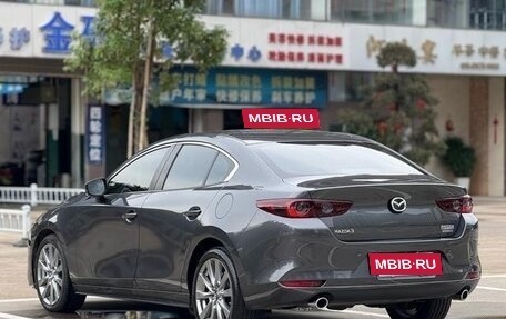 Mazda 3, 2022 год, 1 650 000 рублей, 6 фотография