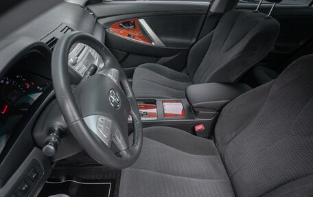 Toyota Camry, 2011 год, 1 198 000 рублей, 10 фотография