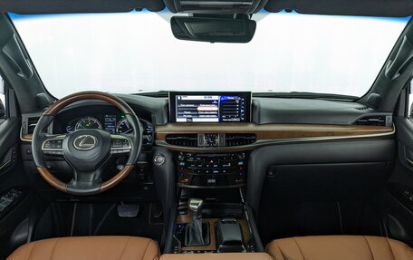 Lexus LX III, 2016 год, 6 700 000 рублей, 14 фотография