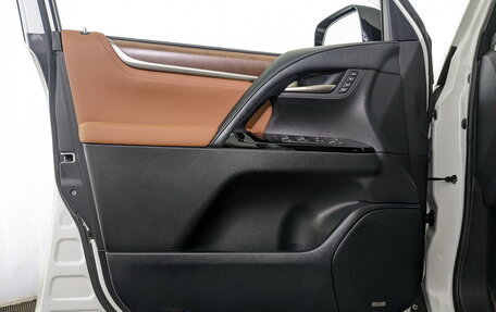 Lexus LX III, 2016 год, 6 700 000 рублей, 20 фотография