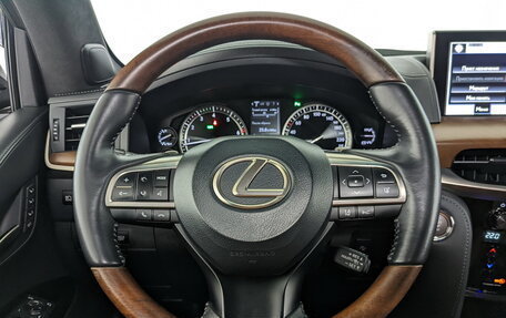 Lexus LX III, 2016 год, 6 700 000 рублей, 24 фотография