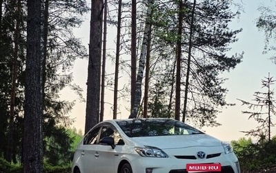 Toyota Prius, 2012 год, 1 200 000 рублей, 1 фотография