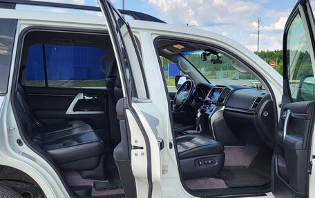 Toyota Land Cruiser 200, 2014 год, 3 600 000 рублей, 6 фотография