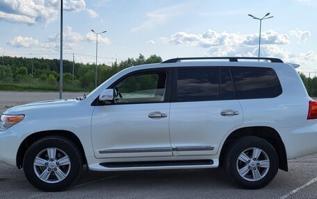 Toyota Land Cruiser 200, 2014 год, 3 600 000 рублей, 3 фотография