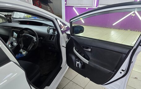 Toyota Prius, 2012 год, 1 200 000 рублей, 6 фотография