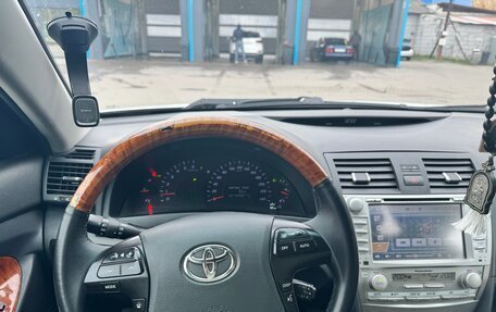 Toyota Camry, 2010 год, 1 200 000 рублей, 2 фотография