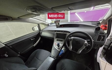 Toyota Prius, 2012 год, 1 200 000 рублей, 10 фотография