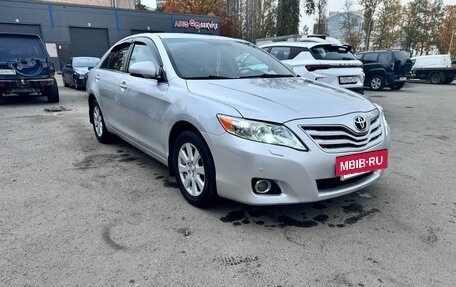 Toyota Camry, 2010 год, 1 200 000 рублей, 17 фотография