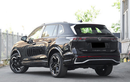 Volkswagen Tiguan, 2025 год, 3 940 000 рублей, 6 фотография