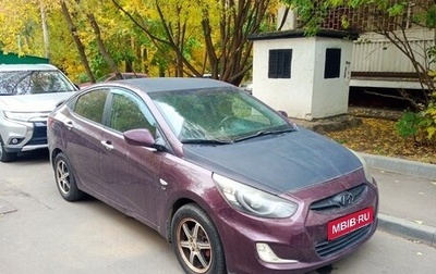 Hyundai Solaris II рестайлинг, 2011 год, 600 000 рублей, 1 фотография