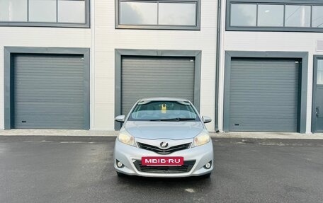 Toyota Vitz, 2013 год, 769 000 рублей, 9 фотография