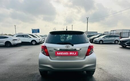 Toyota Vitz, 2013 год, 769 000 рублей, 5 фотография