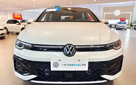 Volkswagen Golf VIII, 2025 год, 2 150 000 рублей, 2 фотография