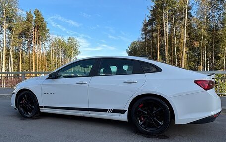 Chevrolet Malibu IX, 2016 год, 1 600 000 рублей, 2 фотография
