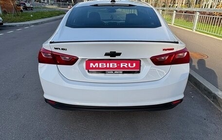 Chevrolet Malibu IX, 2016 год, 1 600 000 рублей, 4 фотография