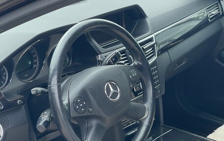Mercedes-Benz E-Класс, 2010 год, 1 250 000 рублей, 10 фотография