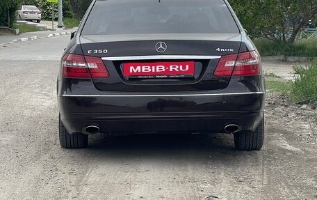 Mercedes-Benz E-Класс, 2010 год, 1 250 000 рублей, 9 фотография