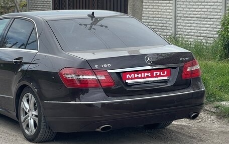 Mercedes-Benz E-Класс, 2010 год, 1 250 000 рублей, 8 фотография