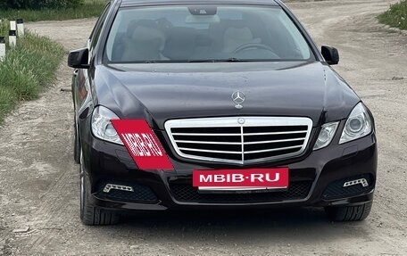 Mercedes-Benz E-Класс, 2010 год, 1 250 000 рублей, 5 фотография