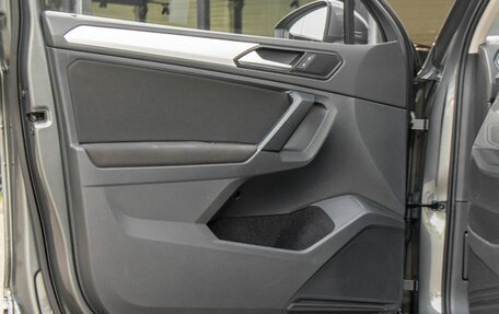 Volkswagen Tiguan II, 2021 год, 2 929 000 рублей, 17 фотография