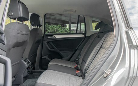 Volkswagen Tiguan II, 2021 год, 2 929 000 рублей, 20 фотография