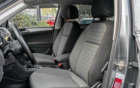 Volkswagen Tiguan II, 2021 год, 2 929 000 рублей, 19 фотография