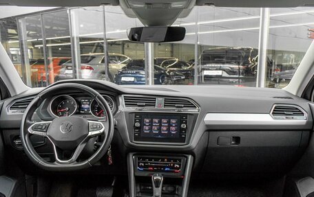 Volkswagen Tiguan II, 2021 год, 2 929 000 рублей, 23 фотография