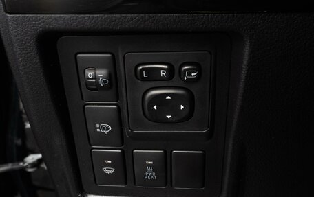 Toyota Land Cruiser Prado 150 рестайлинг 2, 2014 год, 3 050 000 рублей, 17 фотография