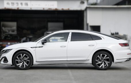 Volkswagen Passat CC, 2022 год, 2 600 000 рублей, 4 фотография