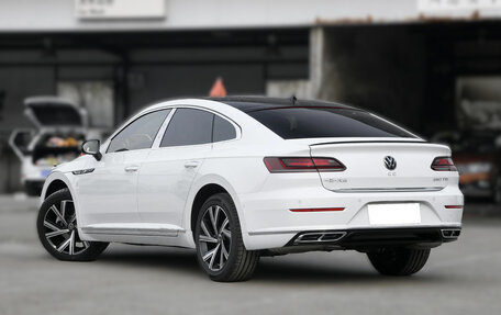 Volkswagen Passat CC, 2022 год, 2 600 000 рублей, 5 фотография