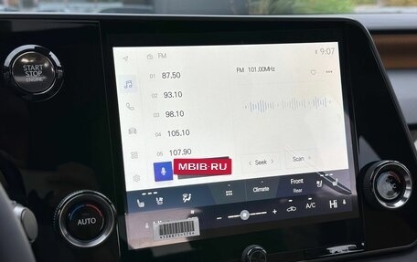 Lexus RX IV рестайлинг, 2025 год, 7 490 000 рублей, 38 фотография