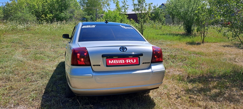 Toyota Avensis II, 2004 год, 700 000 рублей, 4 фотография