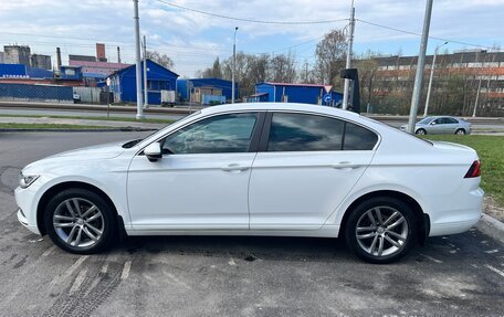 Volkswagen Passat B8 рестайлинг, 2019 год, 2 100 000 рублей, 3 фотография