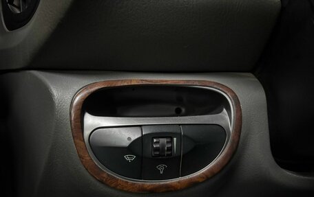 Hyundai Santa Fe III рестайлинг, 2005 год, 640 000 рублей, 19 фотография
