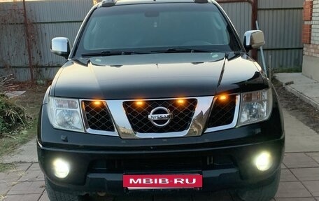 Nissan Navara (Frontier), 2008 год, 1 150 000 рублей, 10 фотография
