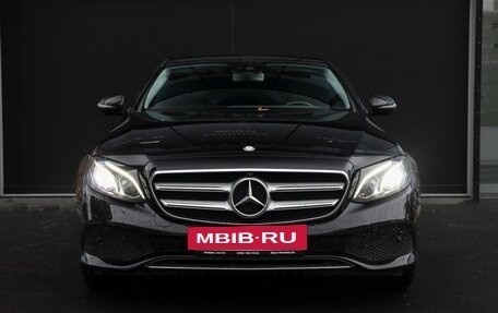 Mercedes-Benz E-Класс, 2017 год, 3 497 000 рублей, 2 фотография