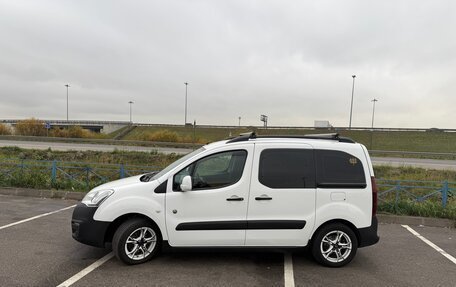 Peugeot Partner II рестайлинг 2, 2016 год, 1 250 000 рублей, 3 фотография
